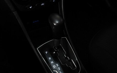 Hyundai Solaris II рестайлинг, 2013 год, 911 000 рублей, 12 фотография