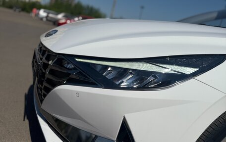 Hyundai Elantra, 2023 год, 1 400 000 рублей, 8 фотография