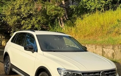 Volkswagen Tiguan II, 2020 год, 3 500 000 рублей, 1 фотография