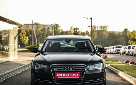 Audi A8, 2011 год, 1 990 000 рублей, 4 фотография