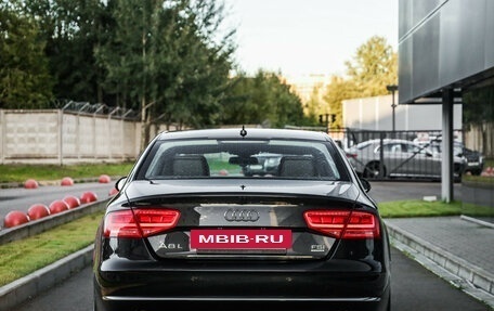 Audi A8, 2011 год, 1 990 000 рублей, 7 фотография