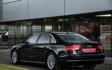 Audi A8, 2011 год, 1 990 000 рублей, 8 фотография