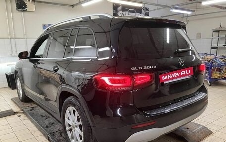 Mercedes-Benz GLB, 2020 год, 3 599 000 рублей, 2 фотография