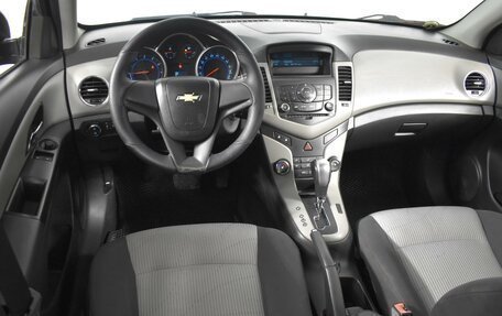 Chevrolet Cruze II, 2012 год, 774 900 рублей, 6 фотография