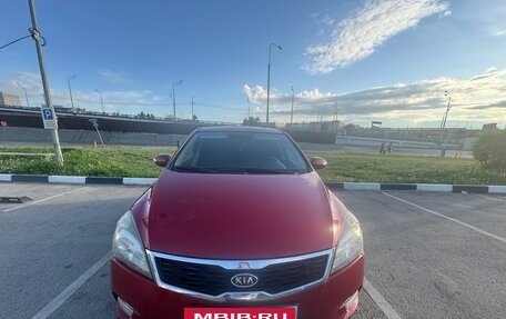 KIA cee'd I рестайлинг, 2010 год, 650 000 рублей, 1 фотография