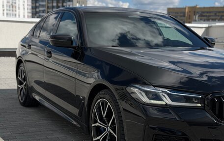 BMW 5 серия, 2020 год, 5 400 000 рублей, 5 фотография