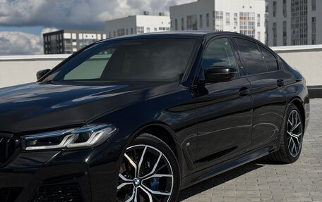 BMW 5 серия, 2020 год, 5 400 000 рублей, 4 фотография