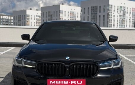 BMW 5 серия, 2020 год, 5 400 000 рублей, 2 фотография