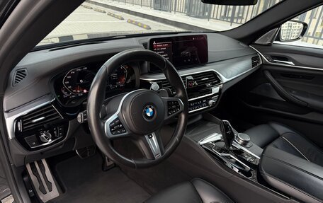 BMW 5 серия, 2020 год, 5 400 000 рублей, 21 фотография