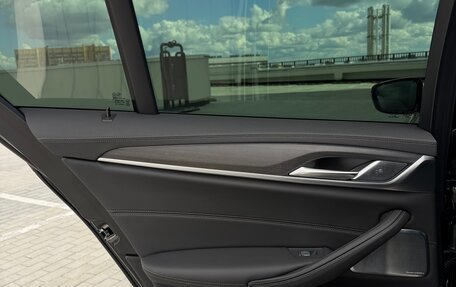 BMW 5 серия, 2020 год, 5 400 000 рублей, 36 фотография