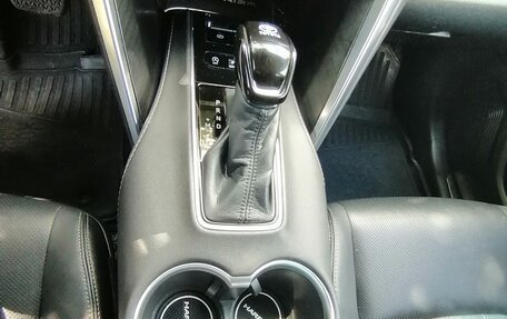 Toyota Harrier, 2022 год, 3 550 000 рублей, 15 фотография