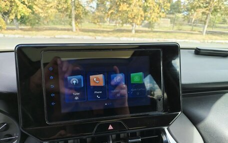 Toyota Harrier, 2022 год, 3 550 000 рублей, 23 фотография