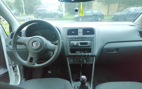 Volkswagen Polo VI (EU Market), 2015 год, 645 000 рублей, 10 фотография