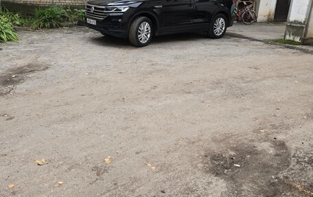 Volkswagen Touareg III, 2019 год, 4 350 000 рублей, 12 фотография