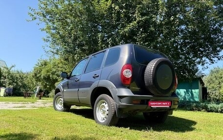 Chevrolet Niva I рестайлинг, 2016 год, 750 000 рублей, 5 фотография