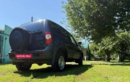 Chevrolet Niva I рестайлинг, 2016 год, 750 000 рублей, 4 фотография