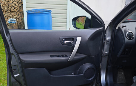 Nissan Qashqai, 2011 год, 990 000 рублей, 27 фотография