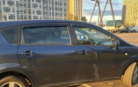 Toyota Corolla Verso I, 2005 год, 645 000 рублей, 6 фотография