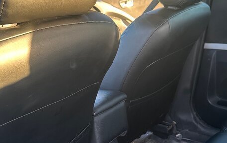 Toyota Corolla Verso I, 2005 год, 645 000 рублей, 16 фотография