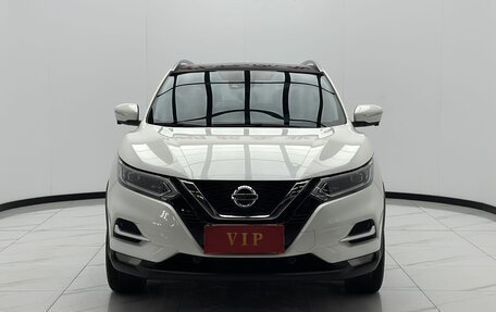 Nissan Qashqai, 2022 год, 1 980 000 рублей, 2 фотография