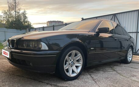 BMW 5 серия, 2002 год, 1 200 000 рублей, 28 фотография