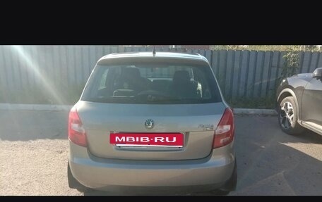 Skoda Fabia II, 2011 год, 600 000 рублей, 4 фотография
