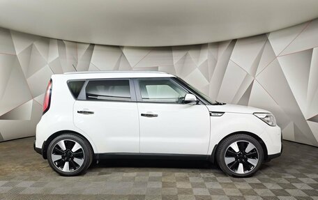 KIA Soul II рестайлинг, 2016 год, 1 289 000 рублей, 6 фотография