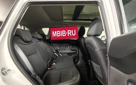 KIA Soul II рестайлинг, 2016 год, 1 289 000 рублей, 15 фотография