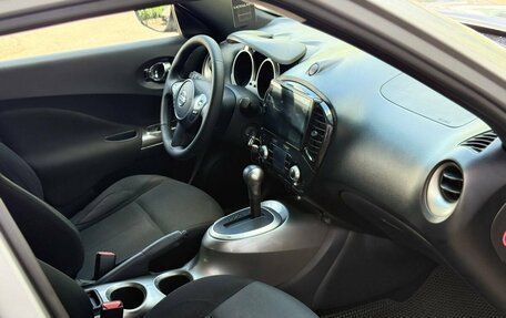 Nissan Juke II, 2011 год, 696 000 рублей, 11 фотография