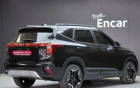 KIA Seltos I, 2023 год, 1 900 000 рублей, 3 фотография