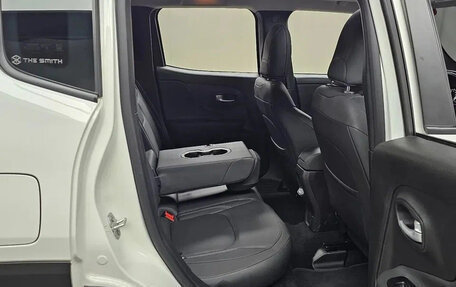 Jeep Renegade I рестайлинг, 2023 год, 1 450 000 рублей, 12 фотография