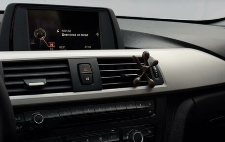 BMW 3 серия, 2015 год, 1 729 000 рублей, 15 фотография