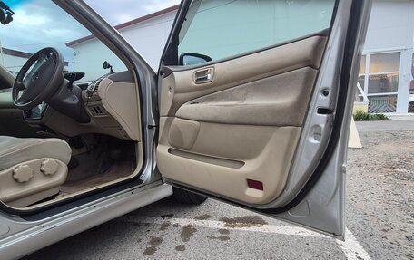 Toyota Vista V30, 2001 год, 550 000 рублей, 13 фотография
