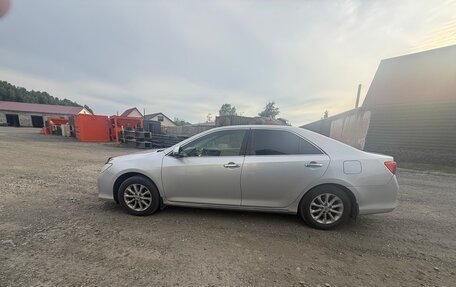 Toyota Camry, 2012 год, 1 860 000 рублей, 4 фотография