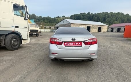 Toyota Camry, 2012 год, 1 860 000 рублей, 3 фотография
