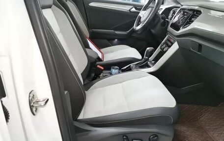 Volkswagen T-Roc I, 2021 год, 1 290 300 рублей, 4 фотография