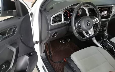 Volkswagen T-Roc I, 2021 год, 1 290 300 рублей, 8 фотография