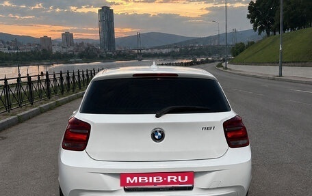 BMW 1 серия, 2013 год, 900 000 рублей, 3 фотография