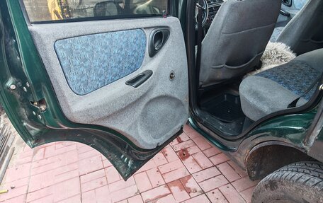 Chevrolet Niva I рестайлинг, 2005 год, 330 000 рублей, 7 фотография