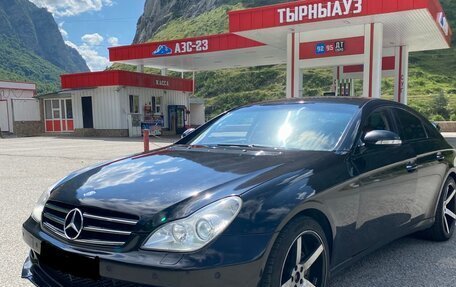 Mercedes-Benz CLS, 2006 год, 950 000 рублей, 2 фотография
