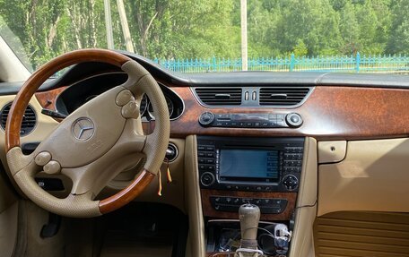 Mercedes-Benz CLS, 2006 год, 950 000 рублей, 8 фотография