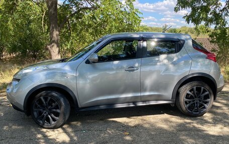 Nissan Juke II, 2011 год, 899 000 рублей, 2 фотография