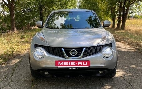 Nissan Juke II, 2011 год, 899 000 рублей, 11 фотография