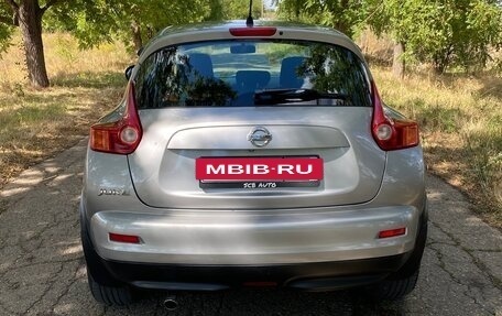 Nissan Juke II, 2011 год, 899 000 рублей, 14 фотография
