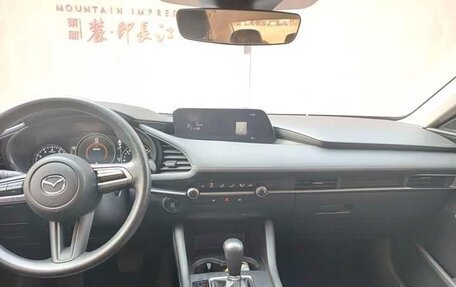 Mazda 3, 2021 год, 1 093 000 рублей, 7 фотография
