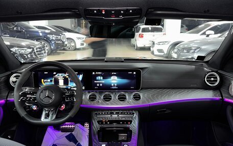 Mercedes-Benz E-Класс AMG, 2022 год, 8 500 000 рублей, 5 фотография