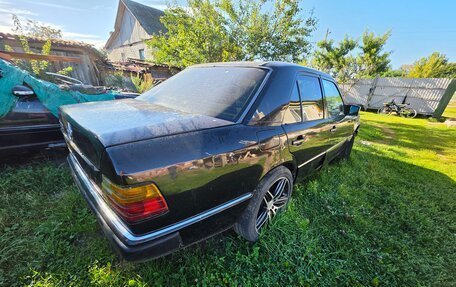 Mercedes-Benz E-Класс, 1992 год, 105 000 рублей, 5 фотография