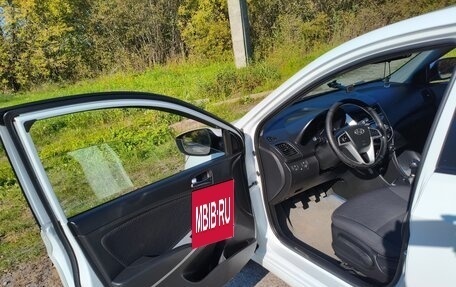 Hyundai Solaris II рестайлинг, 2013 год, 880 000 рублей, 7 фотография