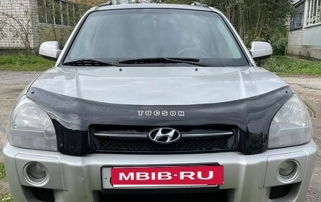 Hyundai Tucson III, 2007 год, 800 000 рублей, 1 фотография