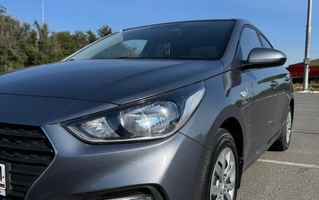 Hyundai Solaris II рестайлинг, 2019 год, 1 390 000 рублей, 3 фотография